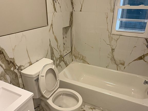 4th image of 250 Summer Ave Floor 1