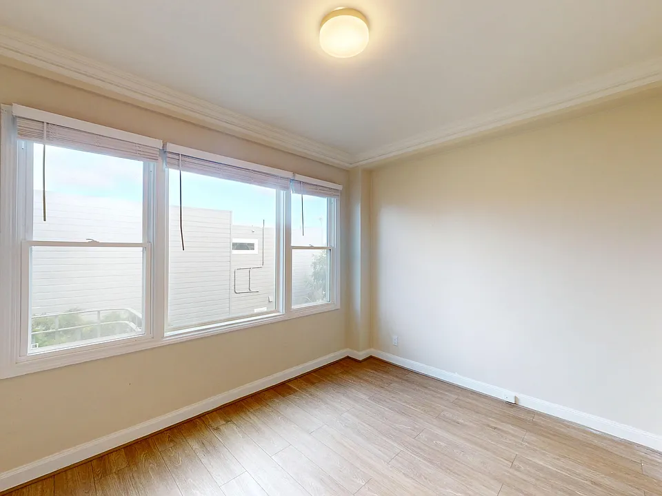 100 Broderick Street