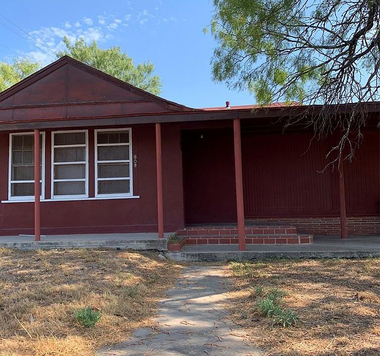 1st image of 807 W Pena