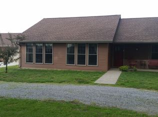 85 Langley Rd, Raleigh, IL 62977