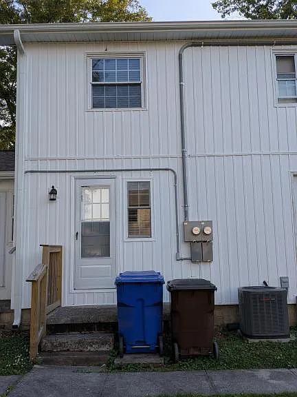 121 Nesper Rd — Photo 27