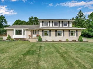 1845 W River Rd, Grand Island, NY 14072