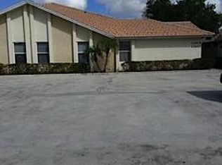13659 Yarmouth Ct N, Wellington, FL 33414
