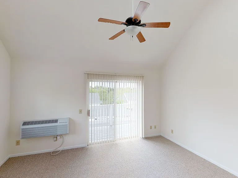 Muirfield Apartments — Photo 22