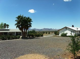 6405 W Supai Dr, Golden Valley, AZ 86413