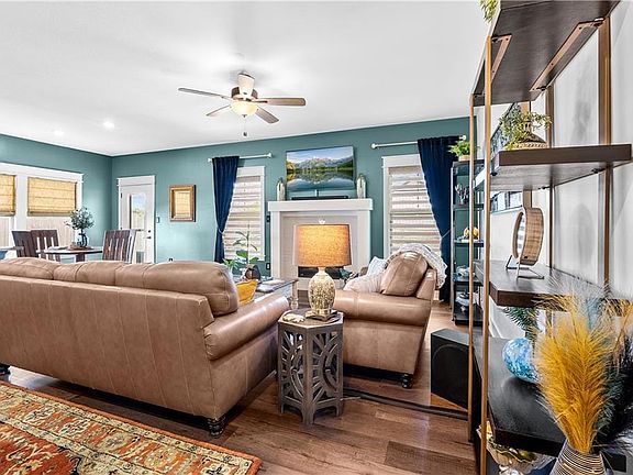 5th image of 15924 E Cogan Ln