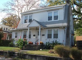 5317 Harding Rd, Pennsauken, NJ 08109