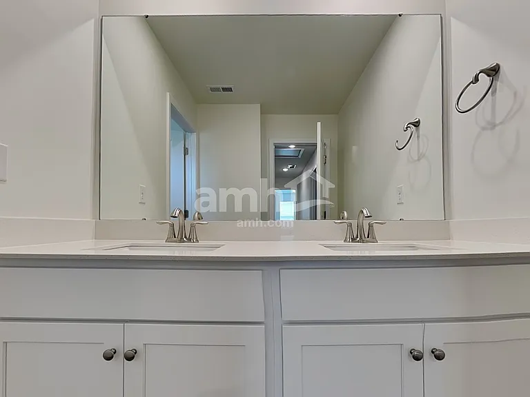 6059 Rosemore Ln — Photo 20