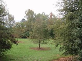 957 Fairway Dr, Monroe, GA 30655