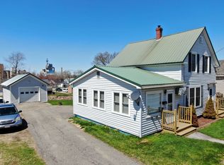 108 Main St, Lincoln, ME 04457