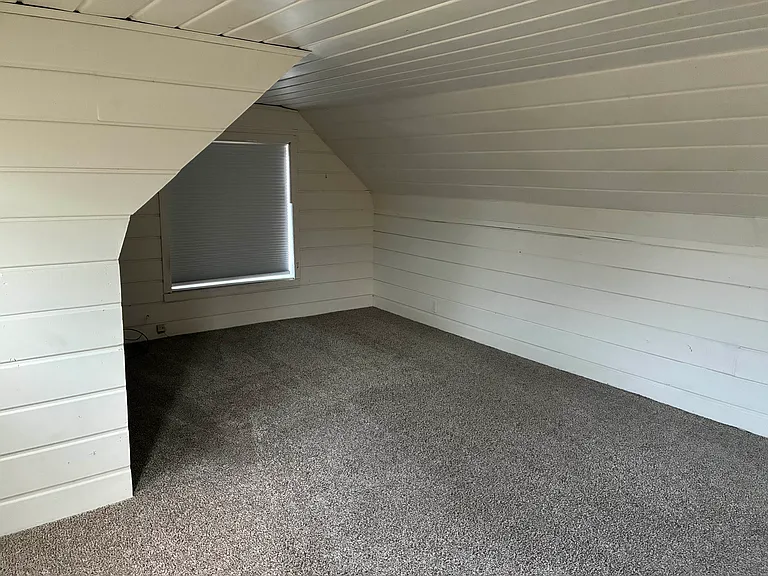 1156 E Westminster Ave #A — Photo 15