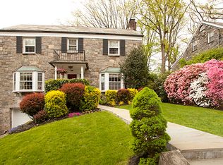 24 Ritchie Dr, Yonkers, NY 10705