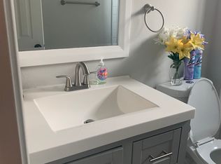1181 W 204th St, Torrance, CA 90502