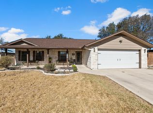 366 Chaparral Creek Dr, Boerne, TX 78006