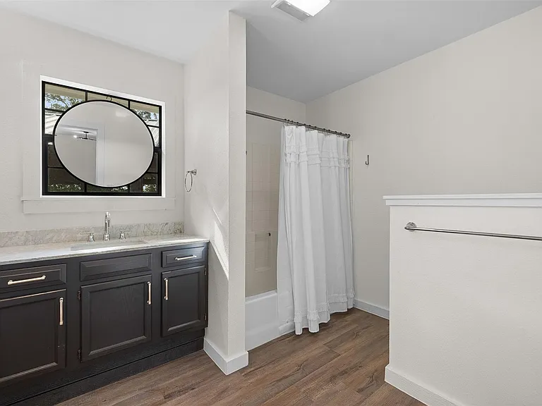 6811 Mockingbird Rd — Photo 16
