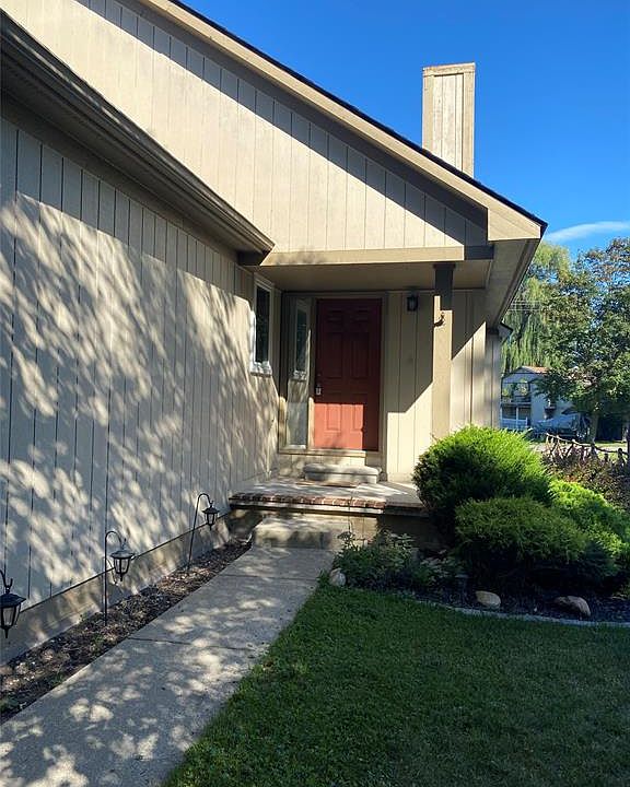 1465 Beachland Blvd, Keego Harbor, MI 48320 Zillow