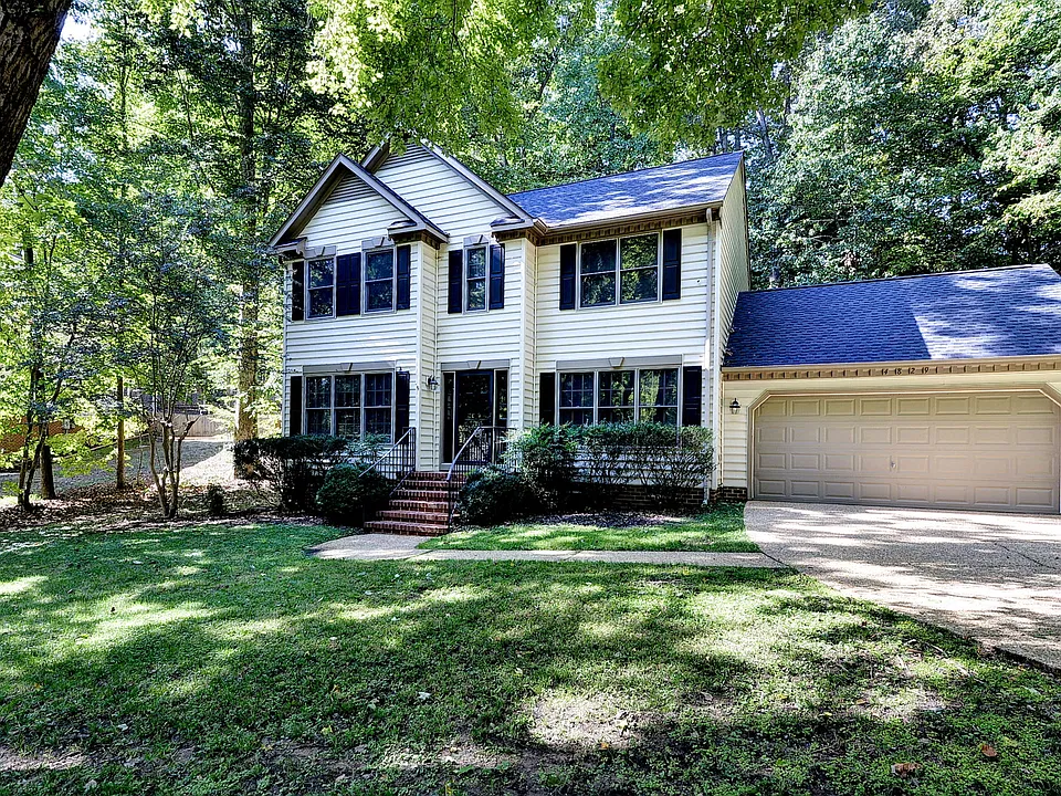 4829 Bristol Cir
