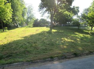 330 Redbud St, Florence, AL 35630