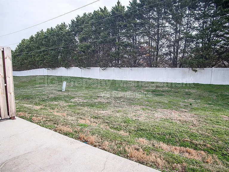 3112 Governor John Sevier Hwy E — Photo 16