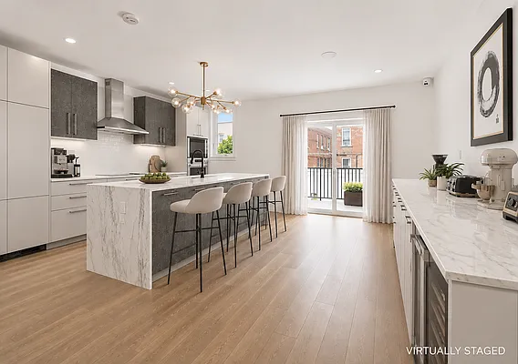 Kitchen, photo 2