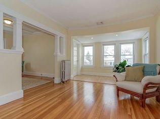 118 Hillside Rd #118, Watertown, MA 02472
