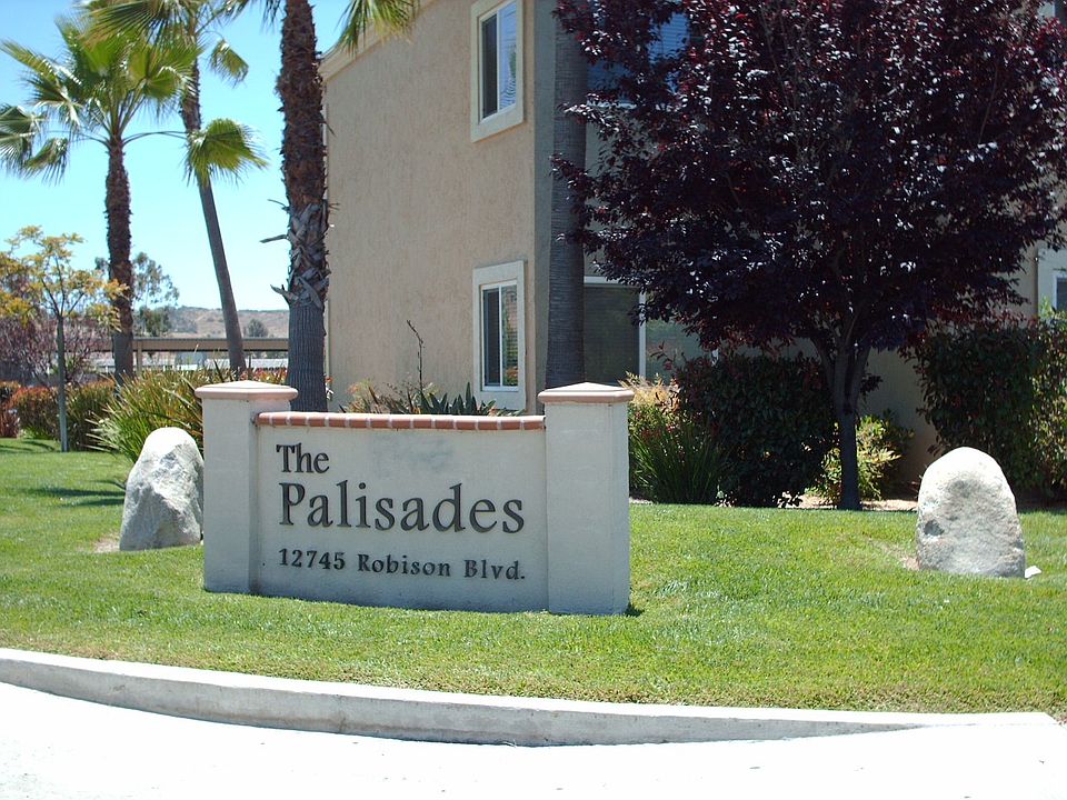 The Palisades condo community