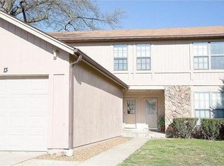 15 Bayside Ct, Lake Saint Louis, MO 63367
