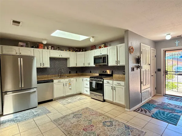 10 Camino Gemma, Pecos, NM 87552