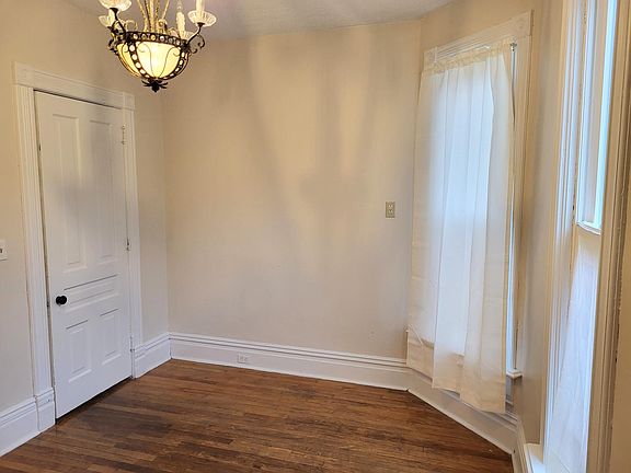 West bedroom