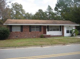 13 Banks St, Lakeland, GA 31635