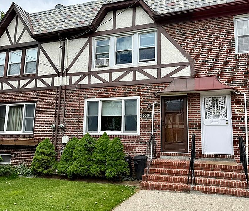 1st image of 2040 Brown St #1