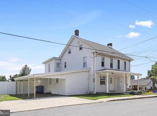 438 3rd St, Steelton, PA 17113