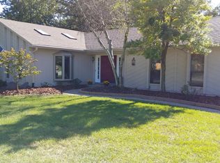 4202 Stable Pl, Louisville, KY 40241