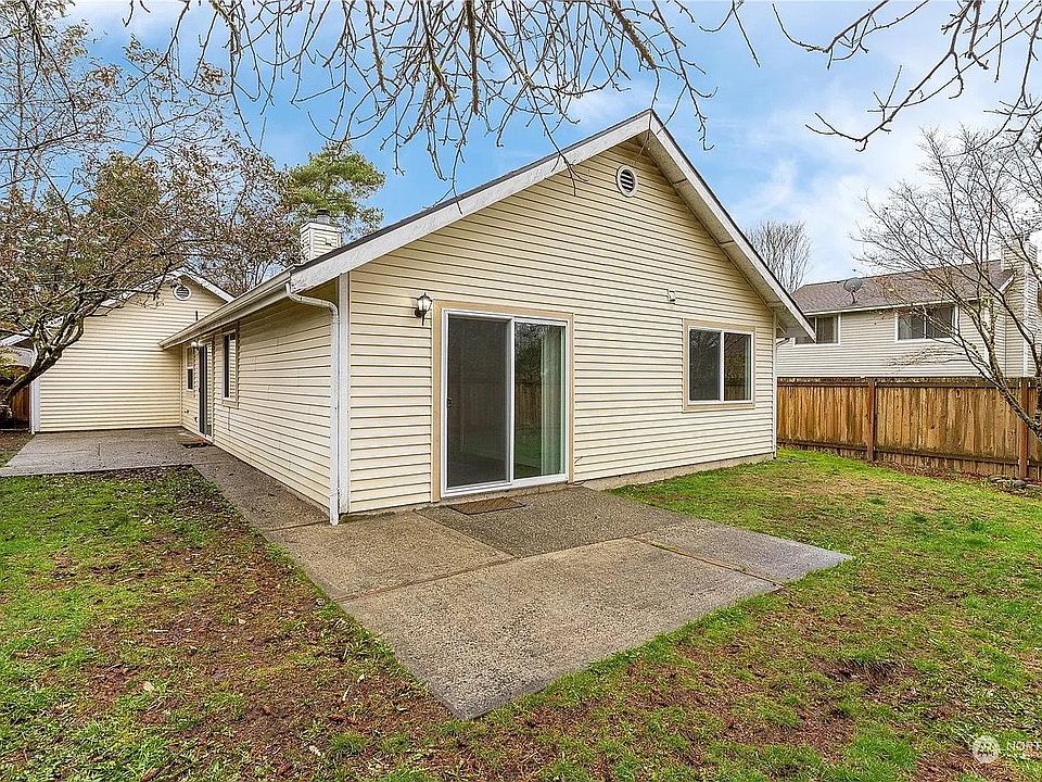 1st image of 9107 182nd Ave NE