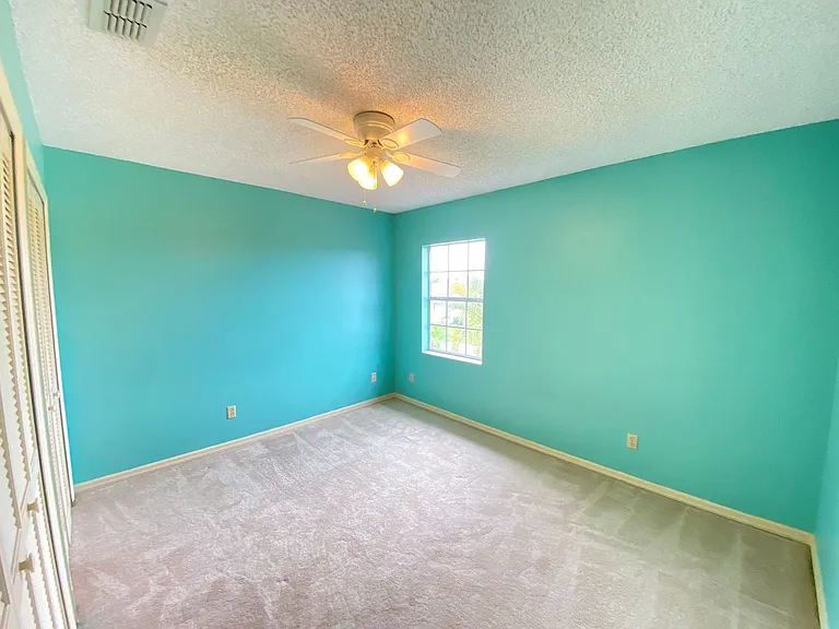 3708 Molona Dr — Photo 47