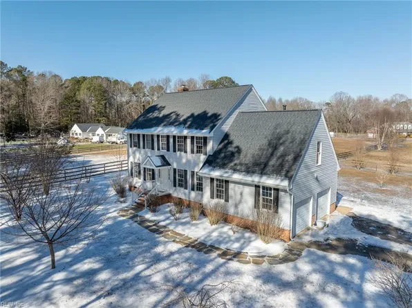 1 Croaker Cir, Williamsburg, VA 23188