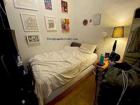 5th image of 224 Stanhope St #2L