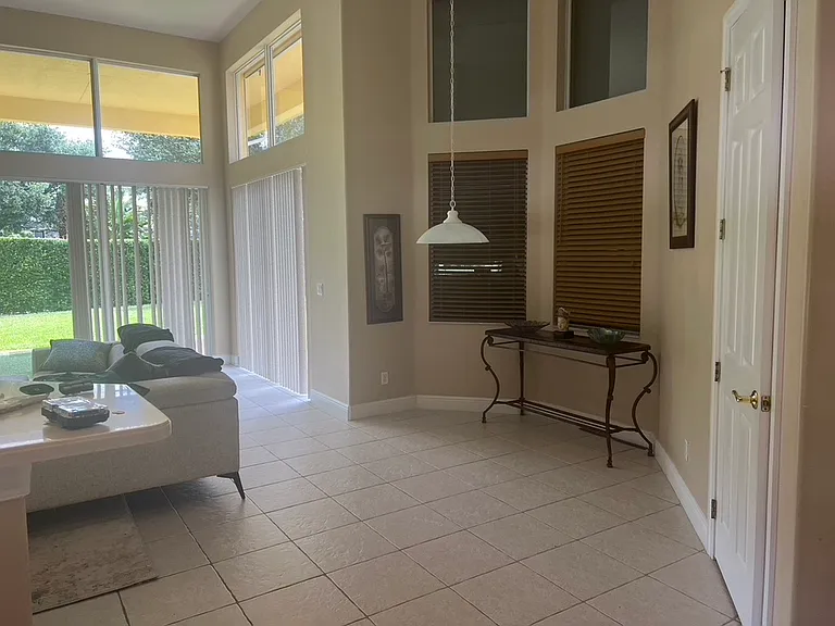 8407 Sedonia Cir — Photo 13