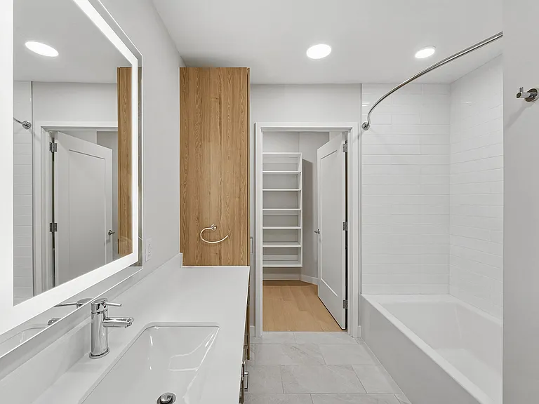 Juliette Bathroom