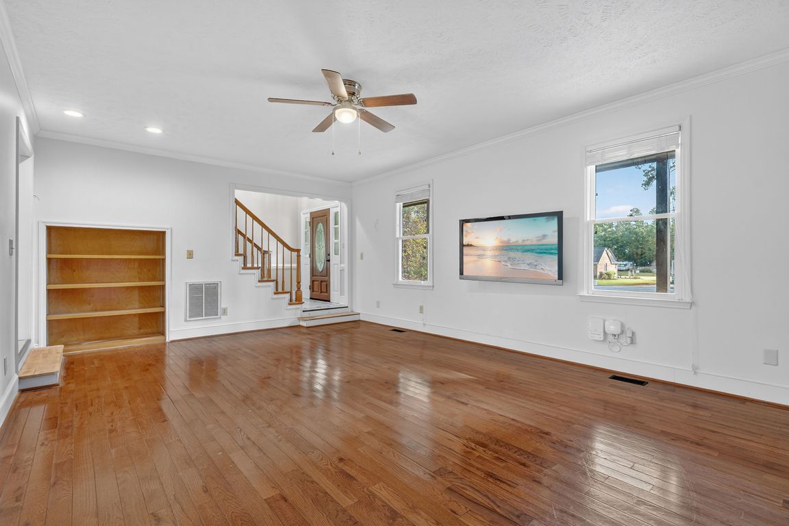 next background image