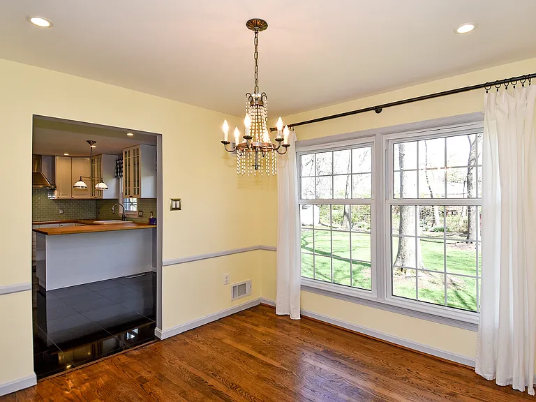 9309 Reef Ct — Photo 17