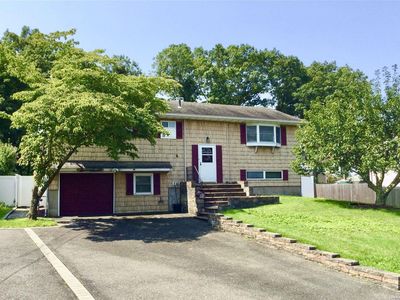 77 Craig Road, Islip Terrace, NY, 11752
