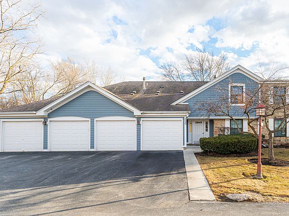 2nd image of 235 Driftwood Ln #B1