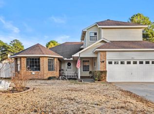 1913 Steeple Chase Dr, Jacksonville, AR 72076