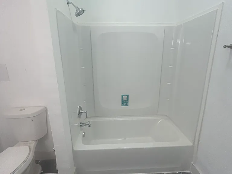 301 Grand Ave #107 — Photo 8