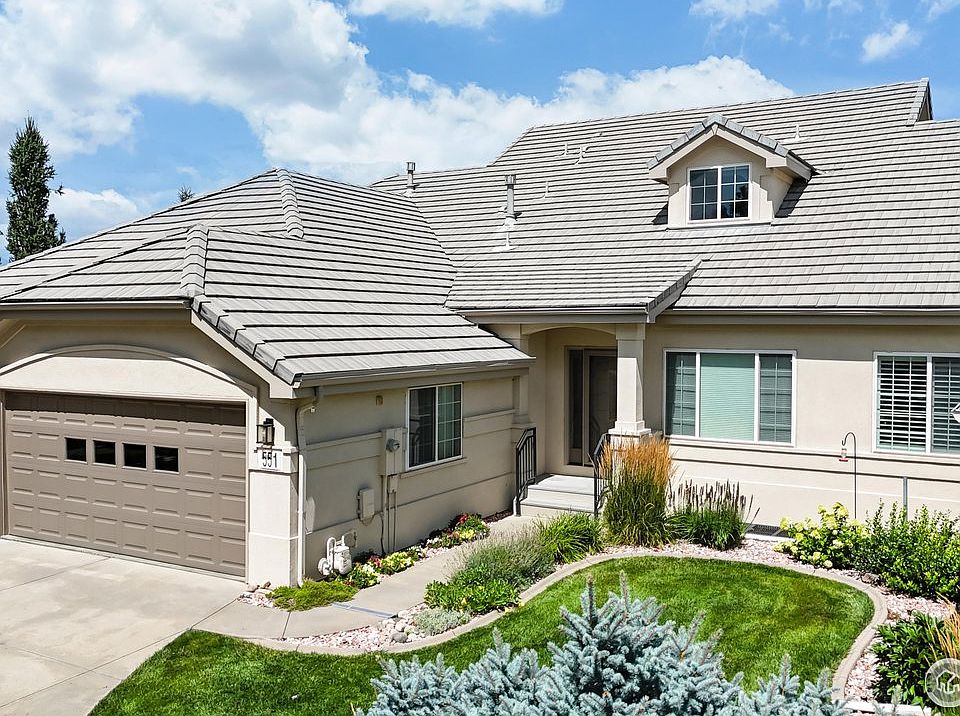 1st image of 551 Clubhouse Dr