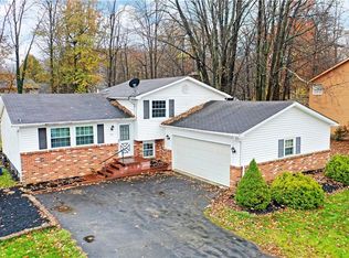 312 Sawmill Dr, Cortland, OH