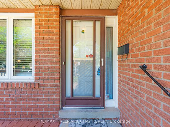 3rd image of 22 Rowe Ct