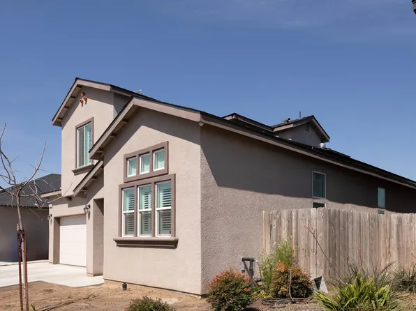 1551 Maple Street, Dinuba, CA 93618