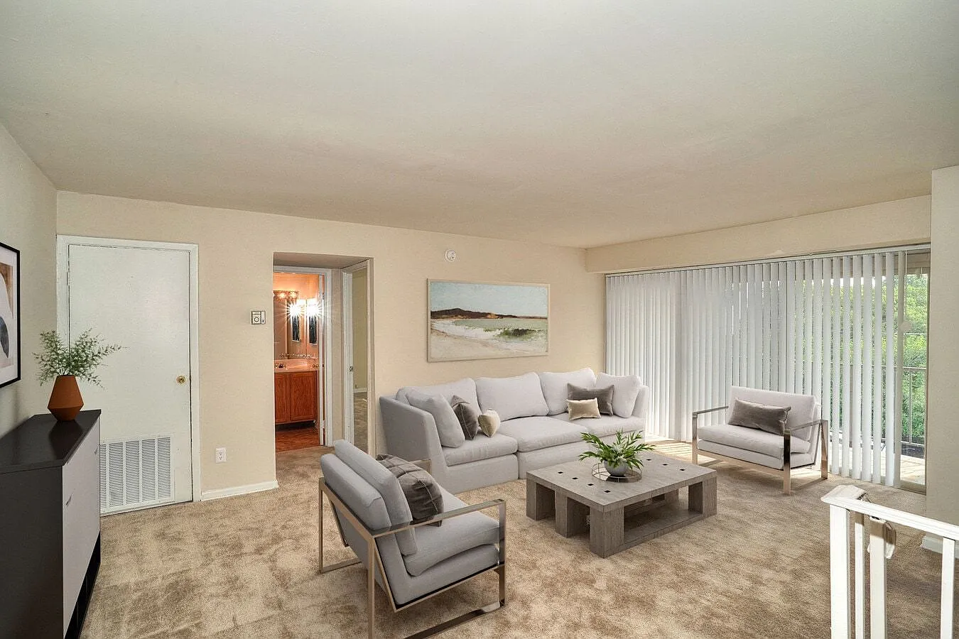 Hickory Hill Apartments — Photo 4